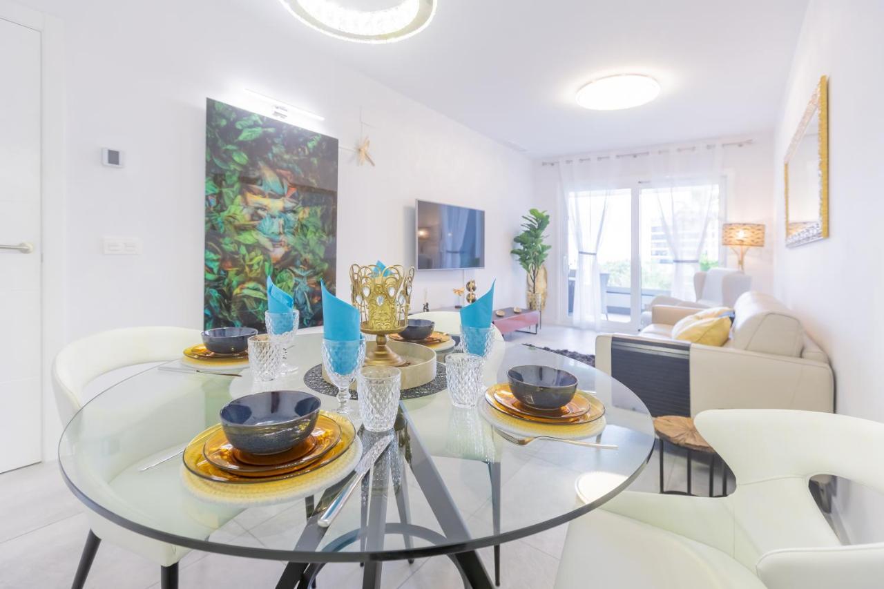 Marbella Luxury Brand New 2-Bedroom Apartment, 3 Min Walk To The Beach! Dış mekan fotoğraf