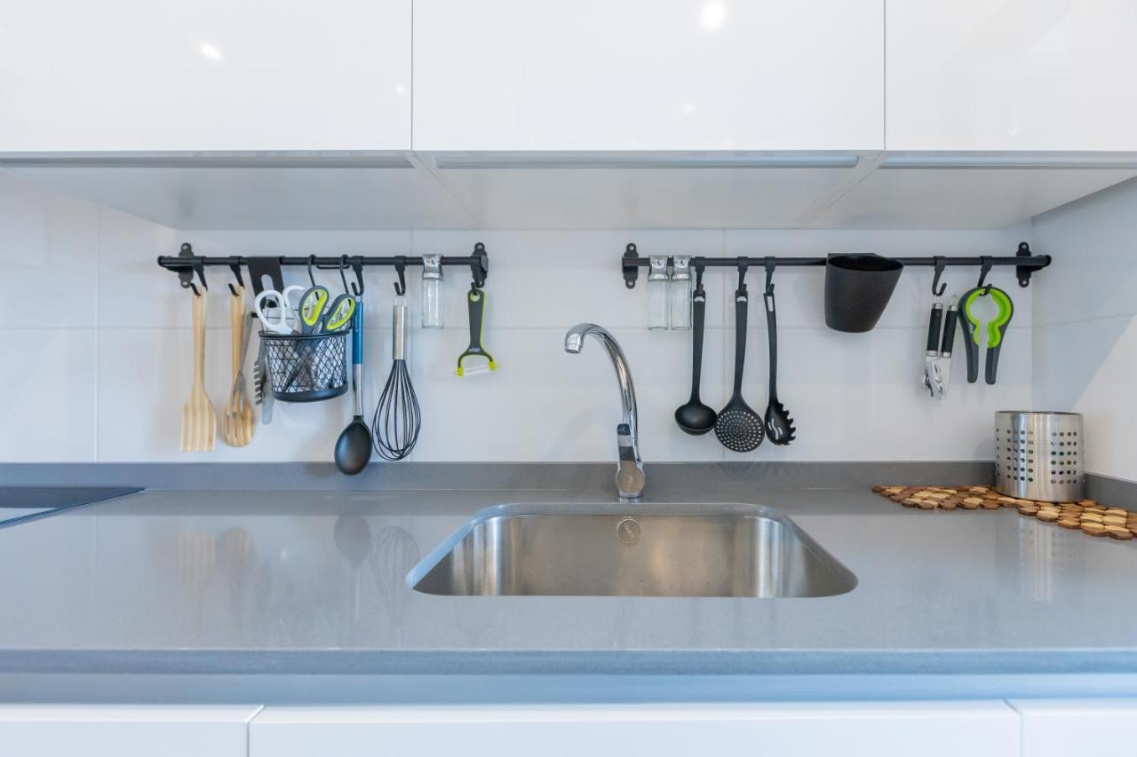 Marbella Luxury Brand New 2-Bedroom Apartment, 3 Min Walk To The Beach! Dış mekan fotoğraf